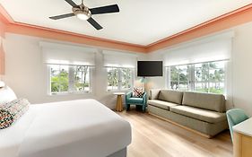 Waldorf Towers South Beach